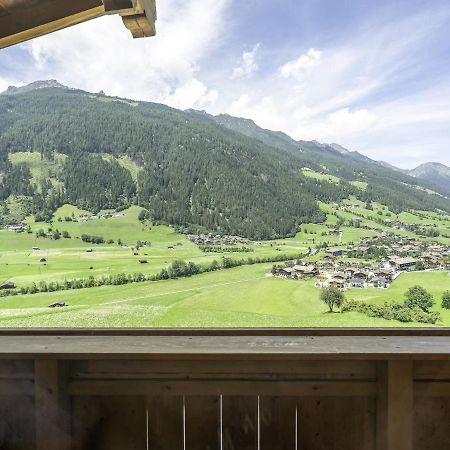 Ideal Apartment In Stubaital With Balcony Neustift im Stubaital Bagian luar foto